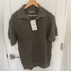 Men’s knit polo. Size L. NWT. Taupe.